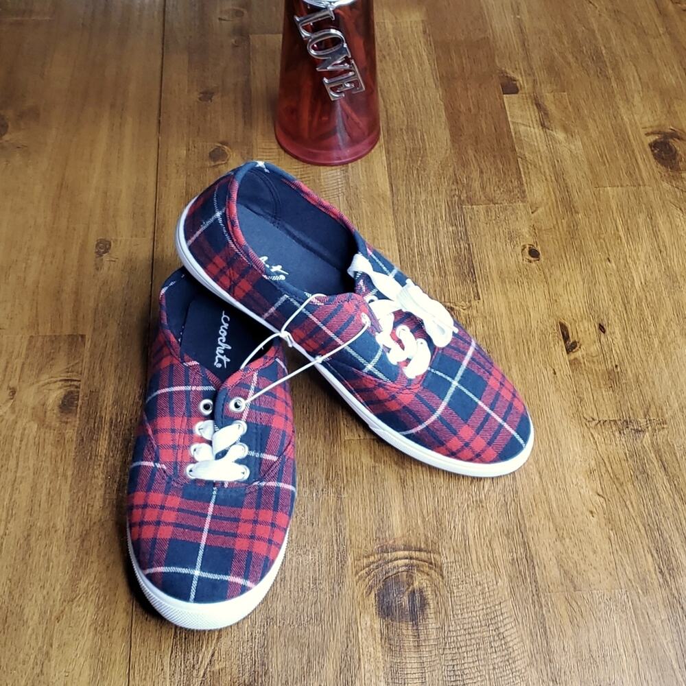 Red/Blue Plaid slip on Tennis Shoe size 9 - Picture 1 of 6